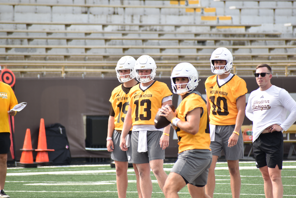 Western Michigan QBs Brady Jones, Broc Lowry still jockeying for starting job