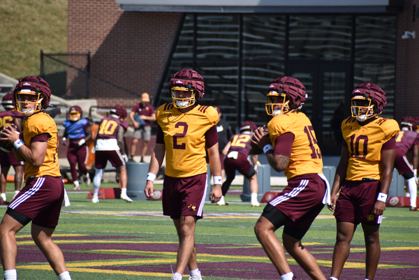 Central Michigan's evolving 3 QB offense unlike anything in college football