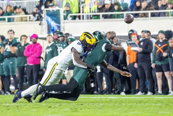 Instant reaction: Michigan beats MSU, 31-20, retains Paul Bunyan trophy