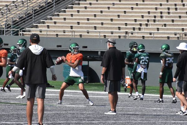 Eastern Michigan, Noah Kim hope to reap benefits of veteran QB’s returning experience