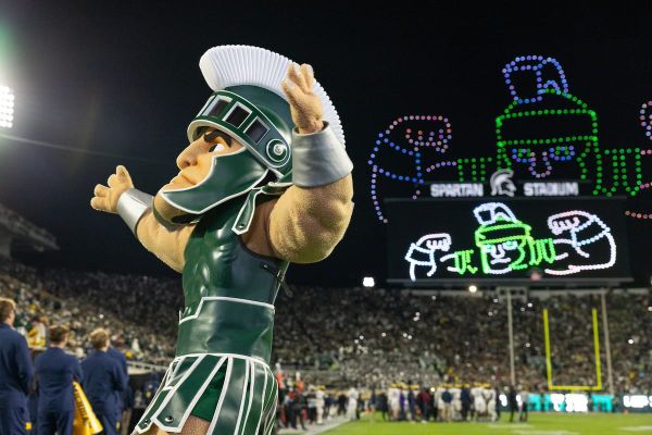 Picks, preview: Digging in to a competitive Week 1 slate
