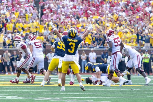 Gallery: Michigan grinds out upset vs. Oklahoma, 17-10