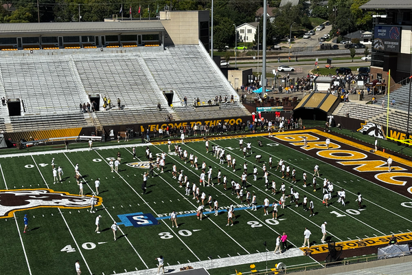 Live updates: Western Michigan hosts Boise State in big-time G6 showdown