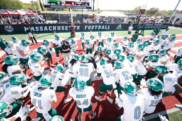 Senior ownership fueling EMU's 2-0 MAC start: ‘Make sure that the locker room is right’
