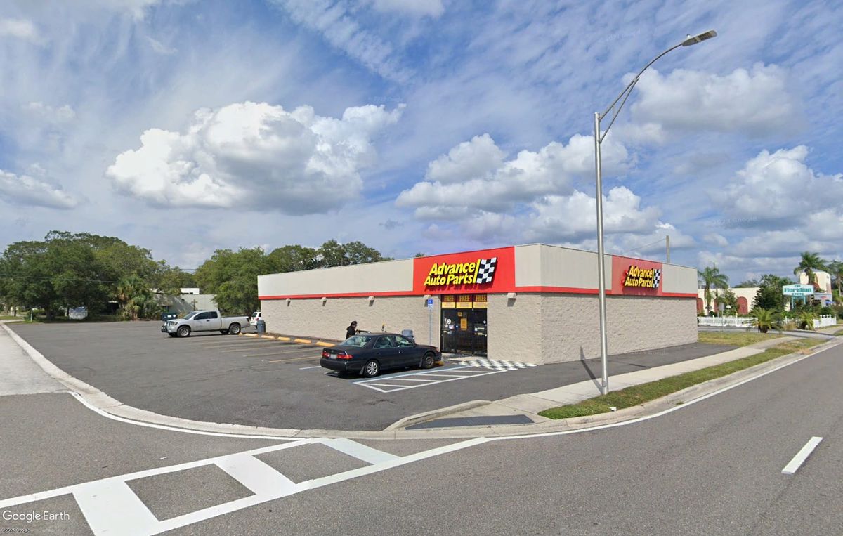 The Canadian Eh Food Truck to Debut in Clearwater