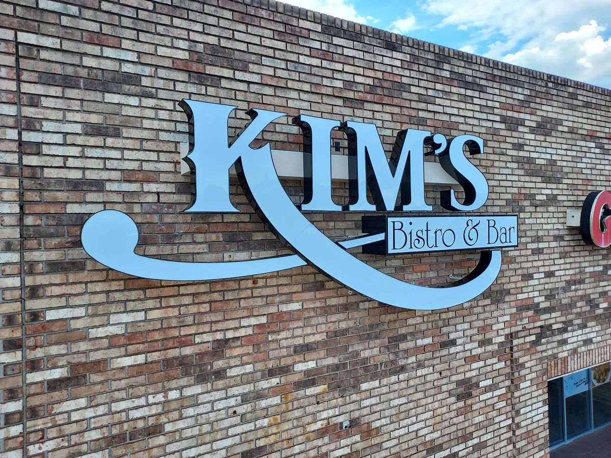 Kim’s Bistro & Bar Opening This Month in Morrow with Soul Food