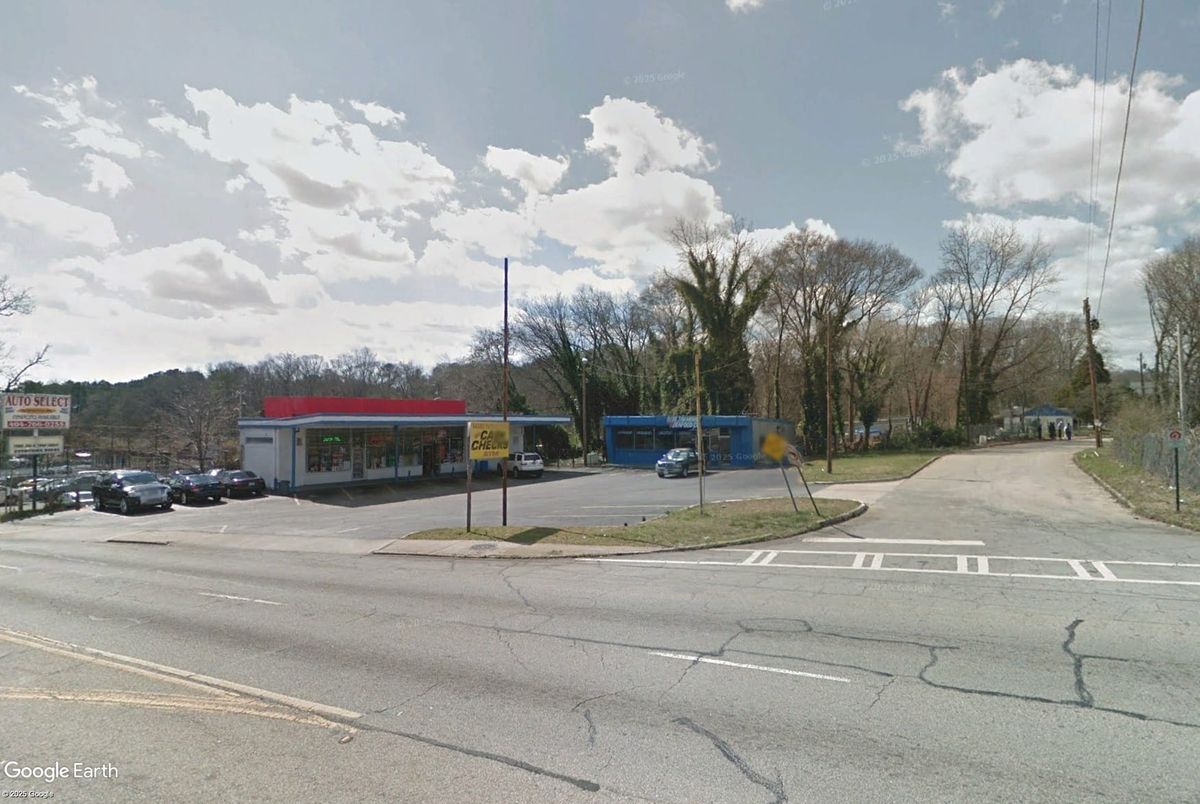 21 M Street Restaurant and Lounge Opening in Atlanta