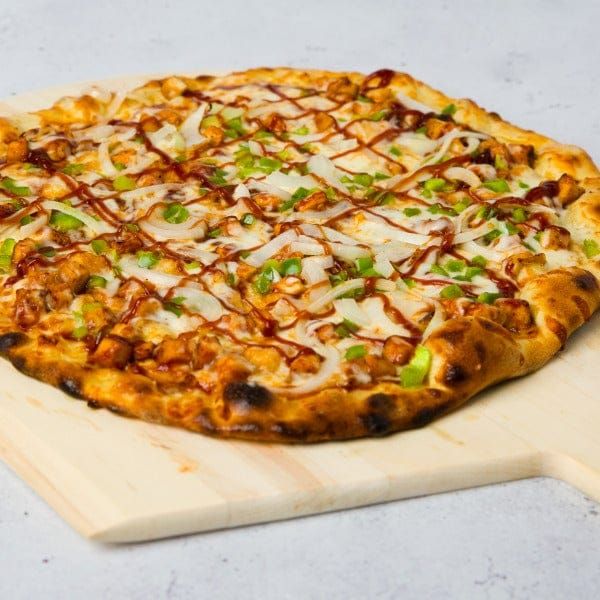 Cannoli Kitchen Pizza Opening in Boca Raton on May 12