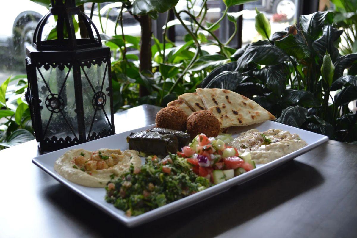 Naar Mediterranean Bar and Grill to Open in Woodstock This June