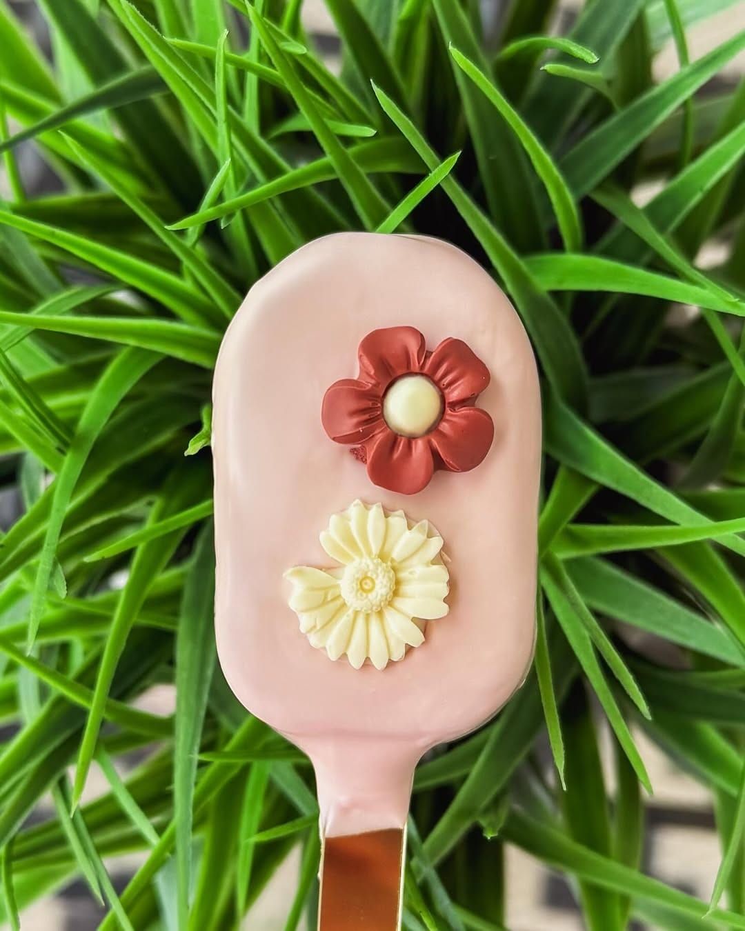 Mila & Mocha Opening a New Cafe and Custom Bakery in Venice