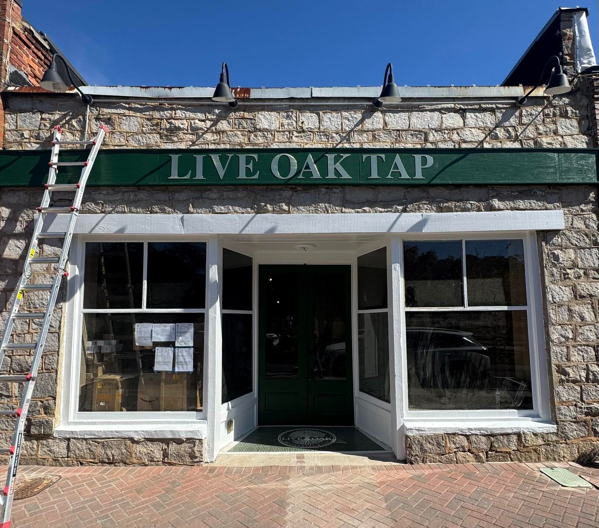 New Southern Restaurant and Bar Opening in Stone Mountain Village