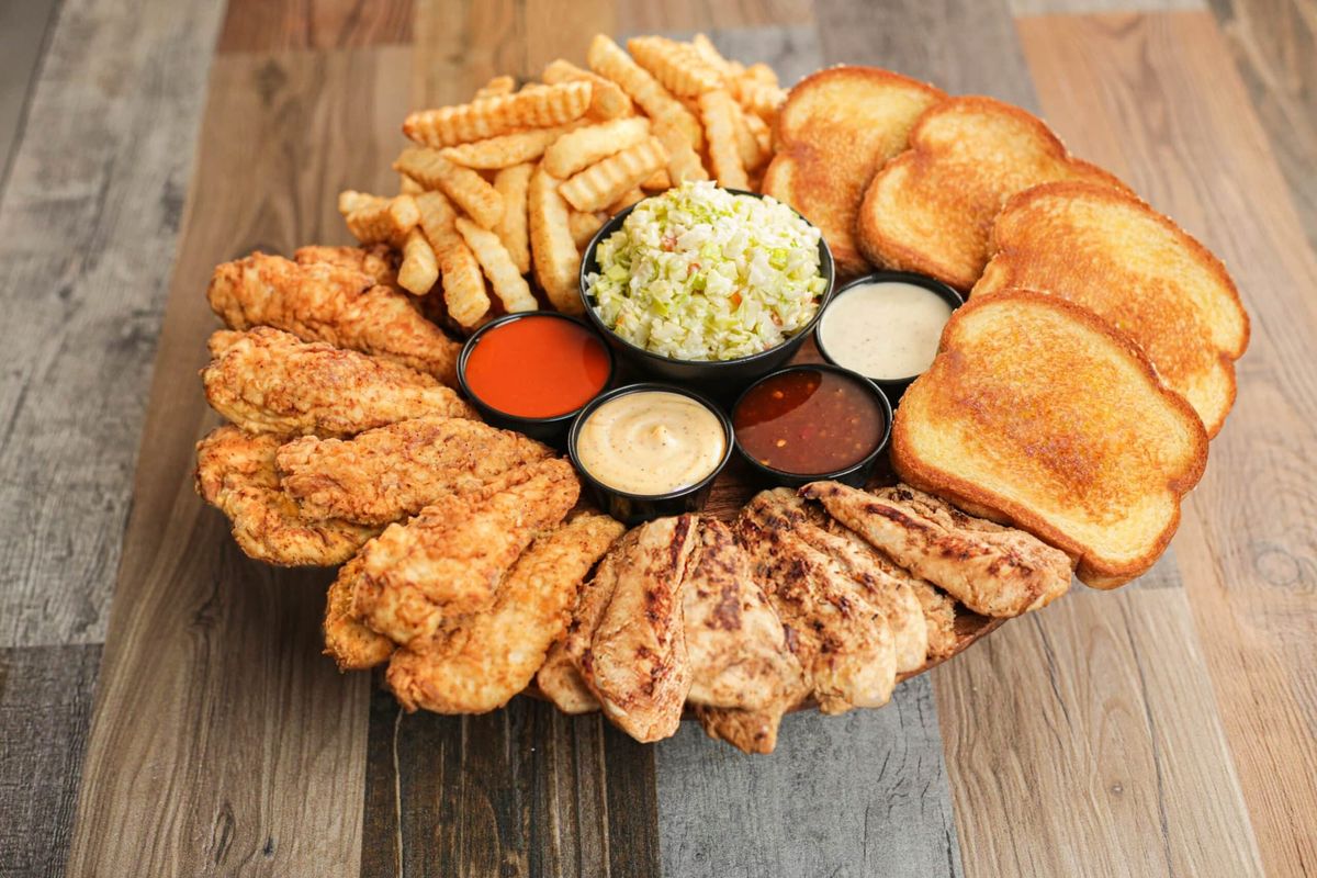 Hand-Breaded Chicken Tenders Opening in St. Petersburg