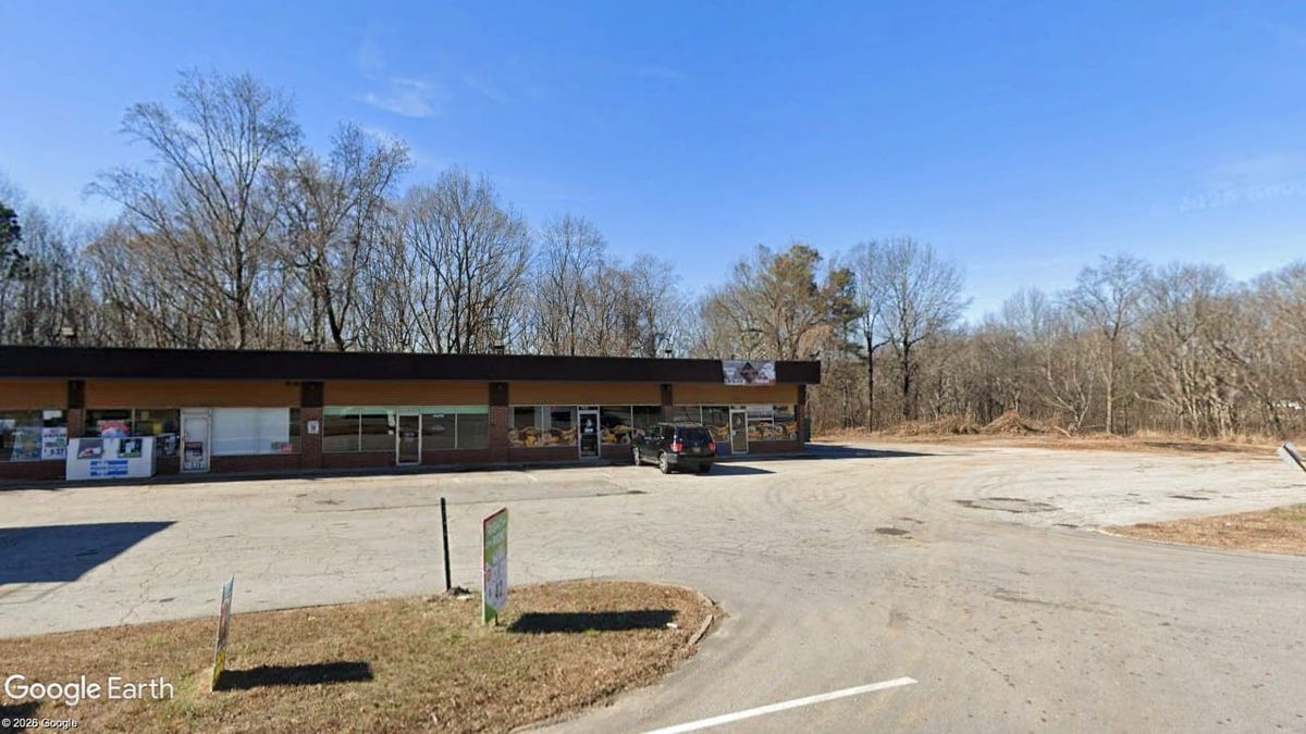 Coming Soon to Gainesville: Taqueria El Viajero Replacing Brandon's Cafe