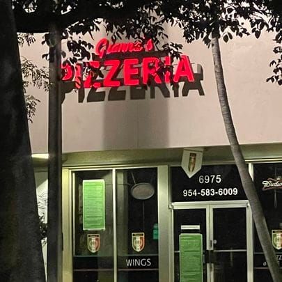 Gianna's Pizza Center Re-Opening in Plantation