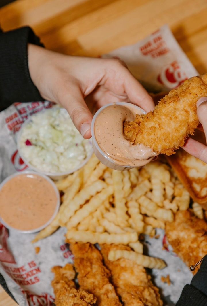 Raising Cane's Coming to Lutz