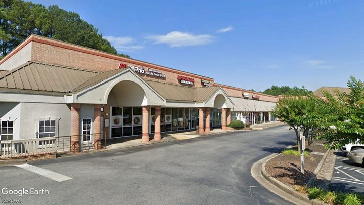 Sandwiches and Wings Coming to Lilburn’s Takeout Scene