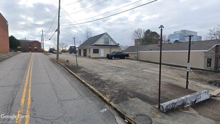 Fresh Greek and Mediterranean Cuisine Coming to Gainesville This Summer