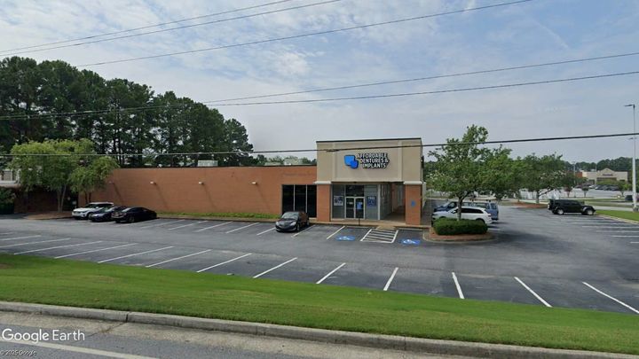 Oils and Zooties Smoke Lounge Opening in Stone Mountain