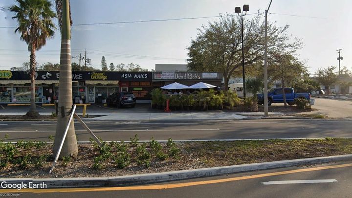 Bob’s Side Piece Opening Soon In St. Petersburg