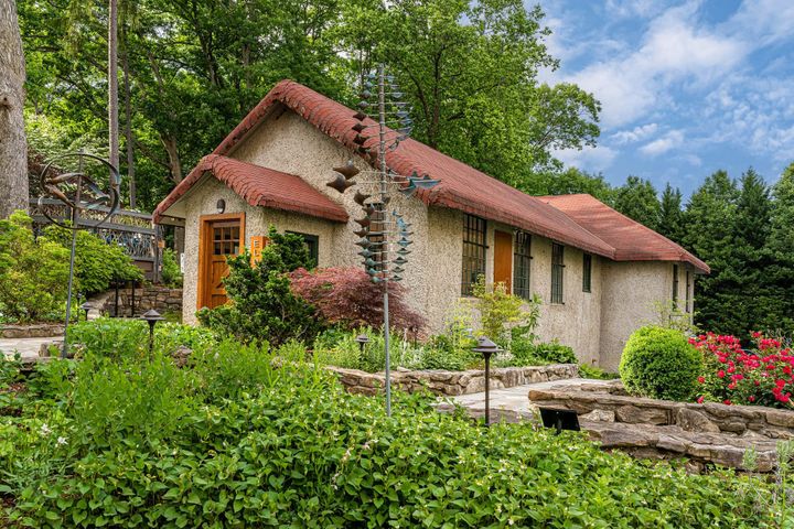 Village Wayside Bar & Grille Re-Opening in Asheville