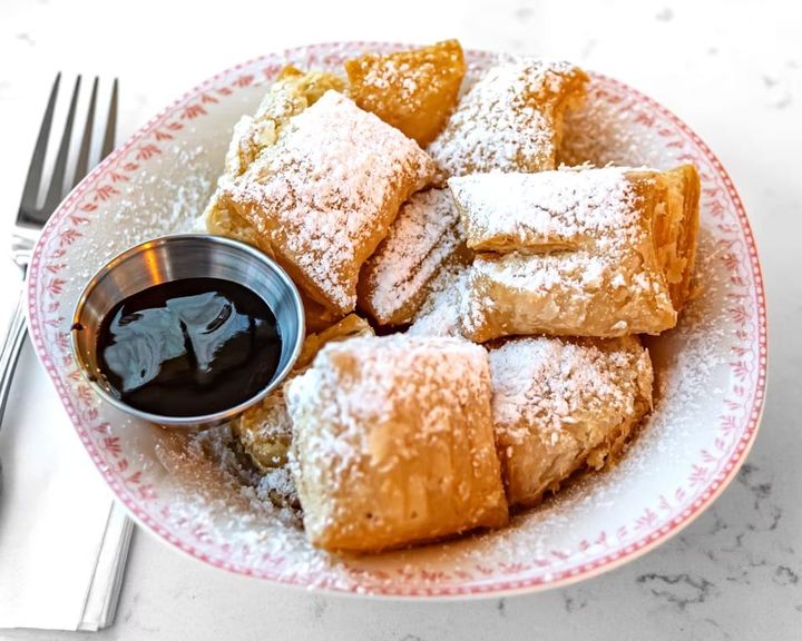 Dear Dad’s Restaurant Expanding to Second Location in Greensboro