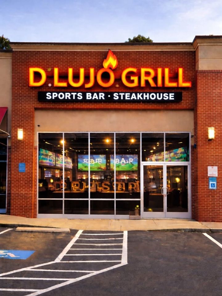D'Lujo Grill Opening in Raleigh