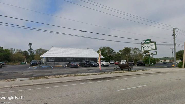 Eggs and Burgers Diner Replacing Crager's Restaurant