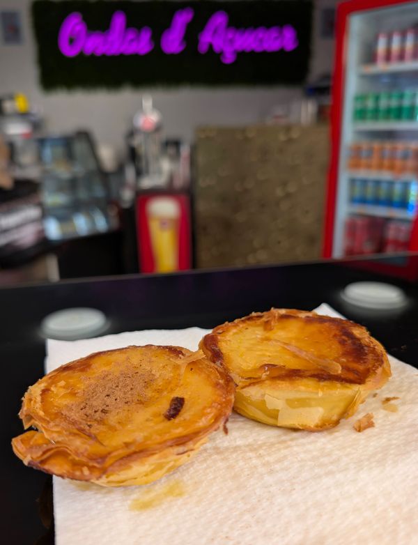 An Honest Food Guide to Albufeira: Where to Eat, Snack and Soak It All In