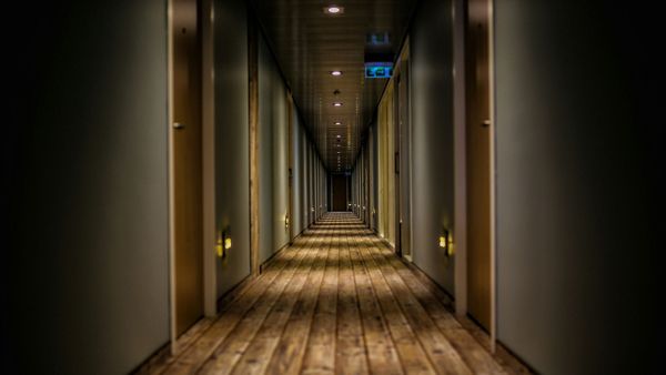 O Hóspede do Quarto ao Lado