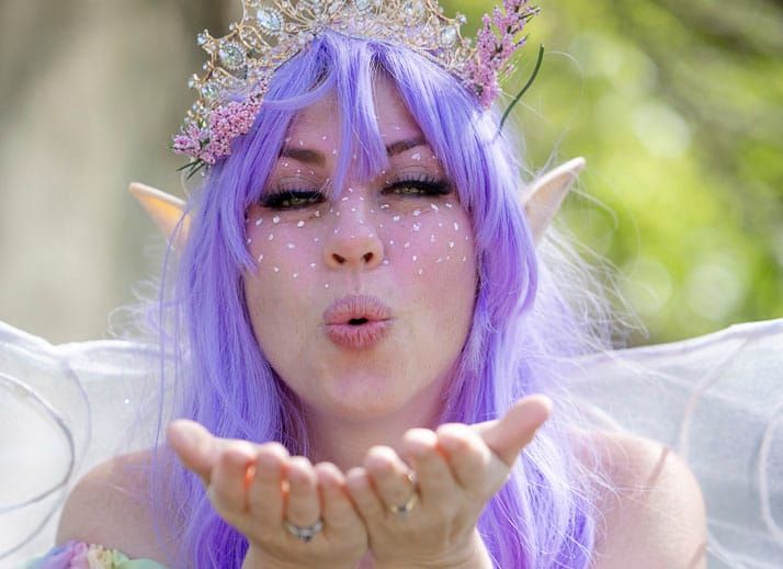 Make Mom queen of the realm Mother’s Day at Scarborough Renaissance Festival