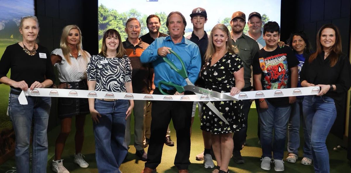 Ribbon cutting: The Golf Lounge