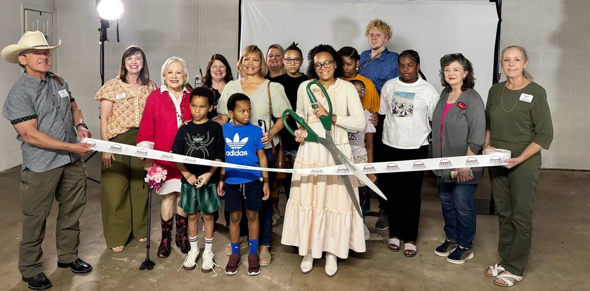 Ribbon cutting: J Banks Art Photography