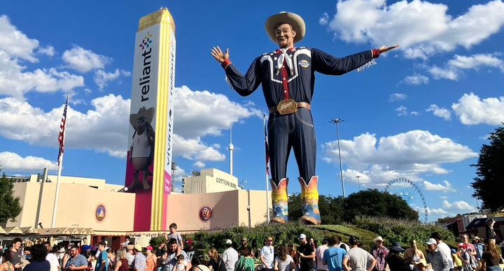 A photo of the Big Tex statue at the State Fair of Texas.