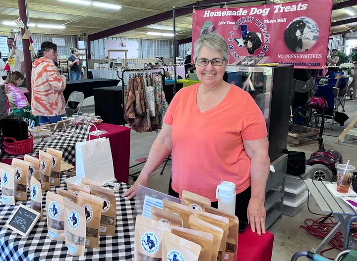 Photo of a farmers market vendor booth.