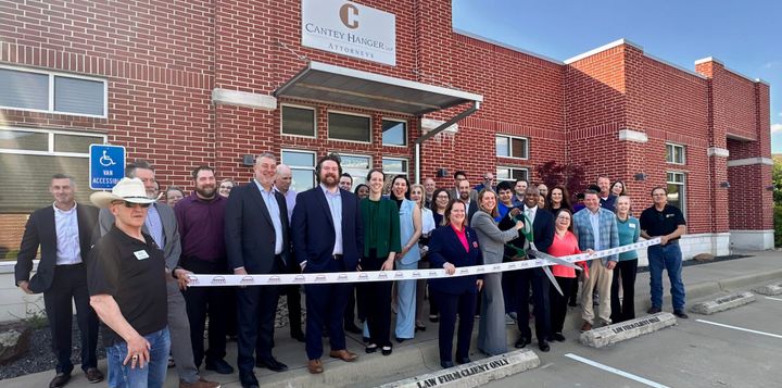 Ribbon cutting ceremony at Cantey Hanger LLP.