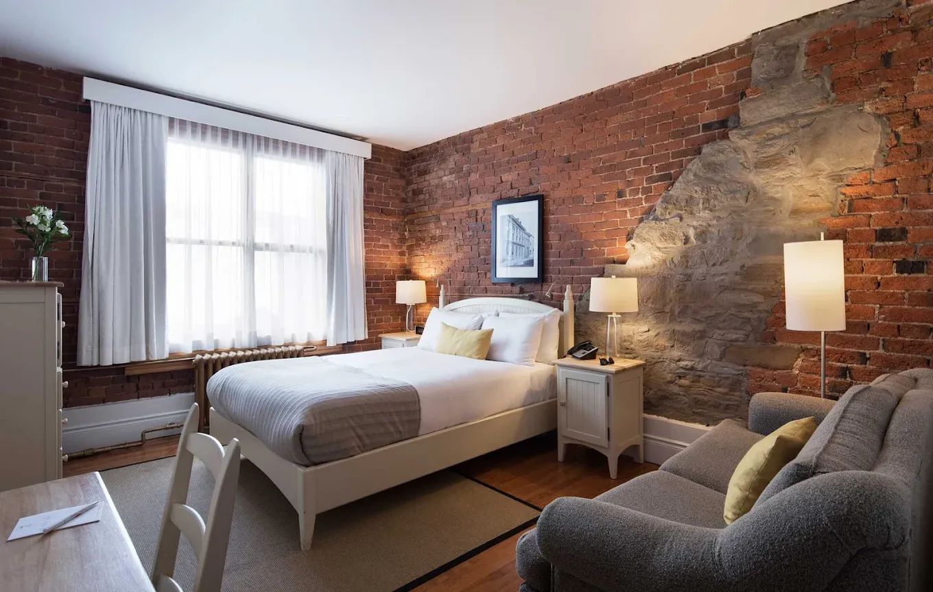 🏨 Hôtel 4⭐️ dans le Vieux-Québec : jusqu’à -44 % — 1 nuit dès 159$ avec petit-déjeuner & stationnement inclus