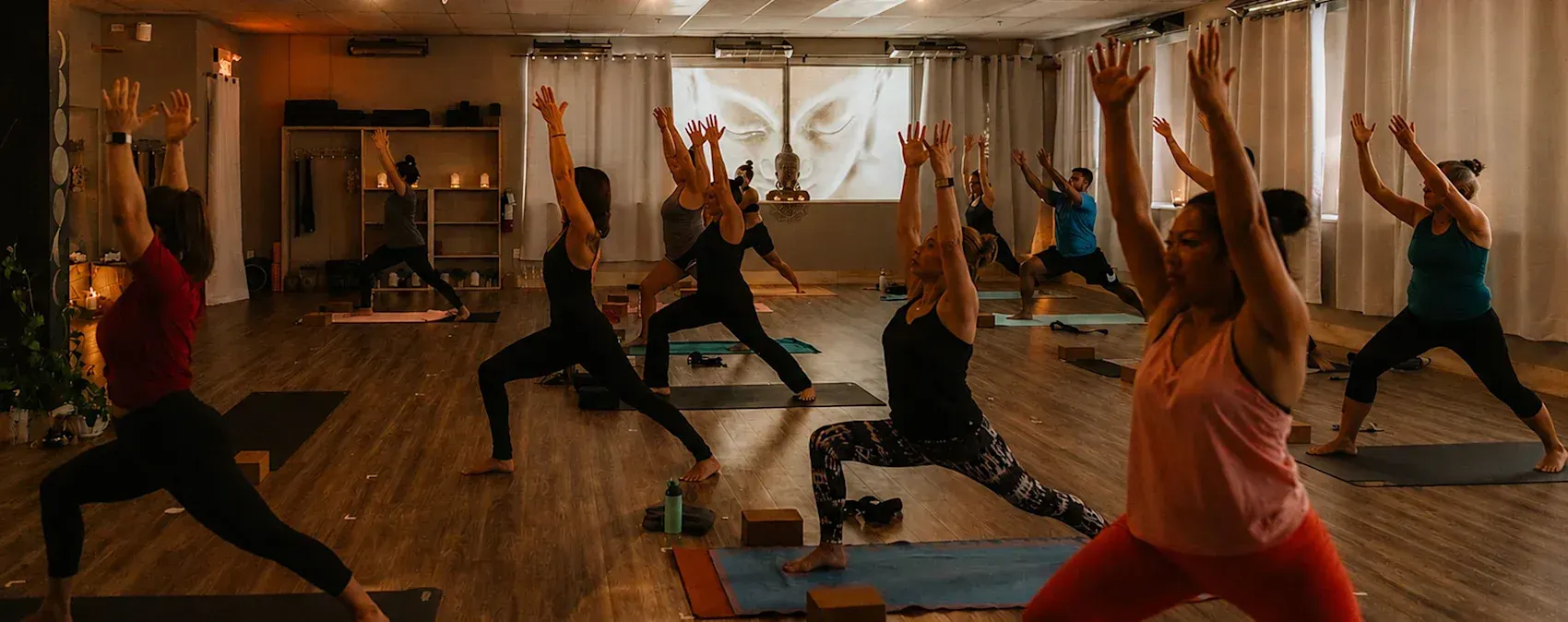 🧘🏻 29$:  6 cours de yoga chaud et bains froids