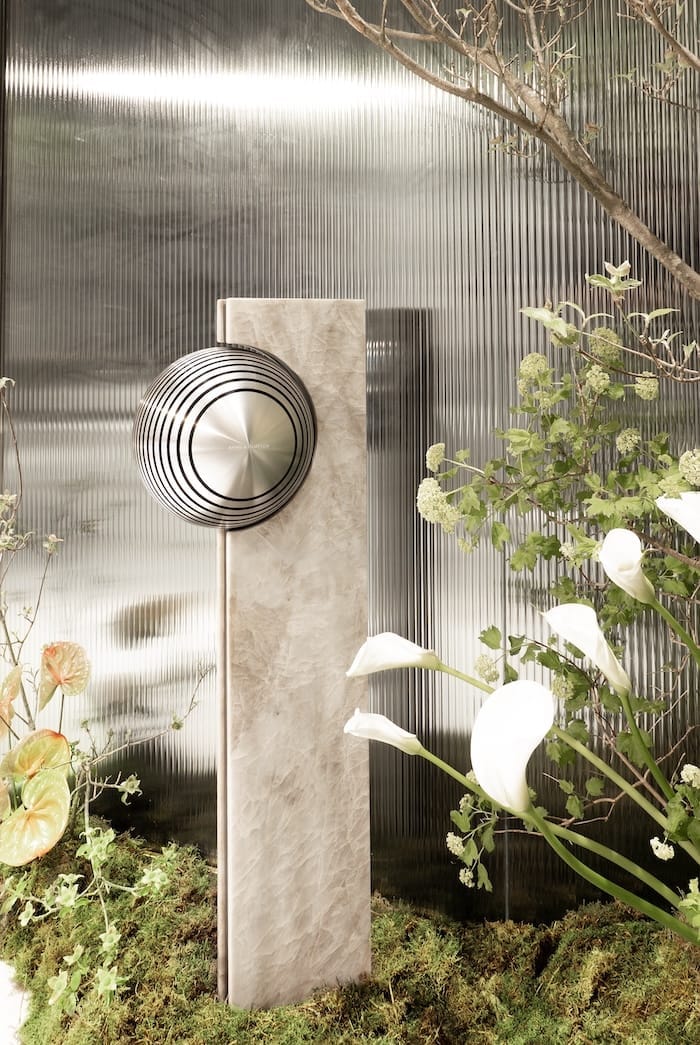 Bang & Olufsen