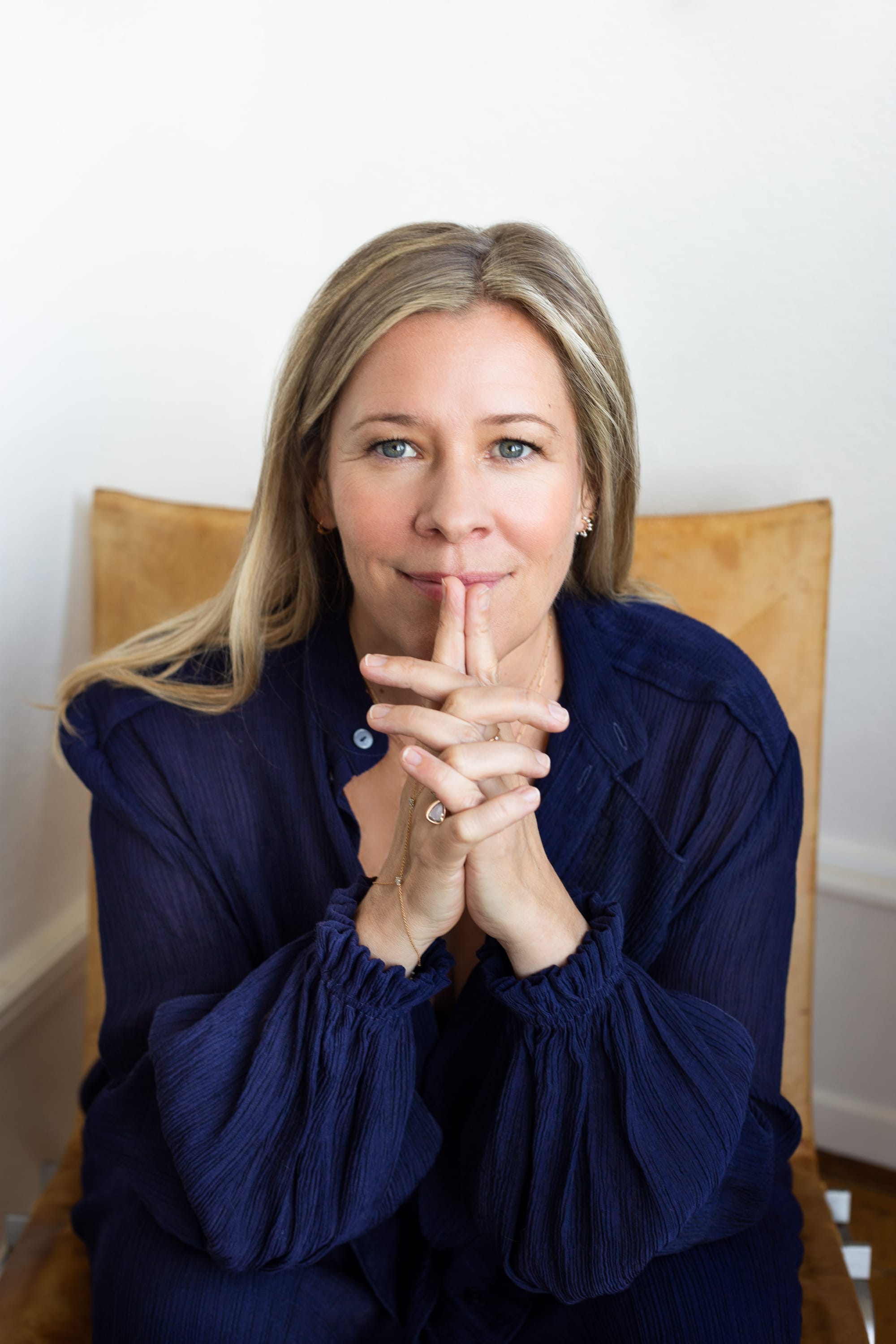 Anne V Mühlethaler