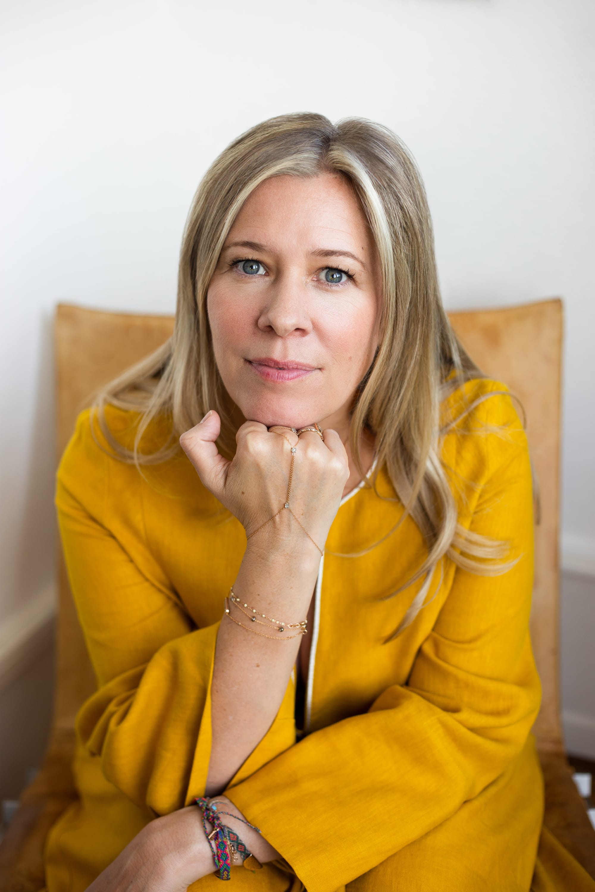 Anne V Mühlethaler