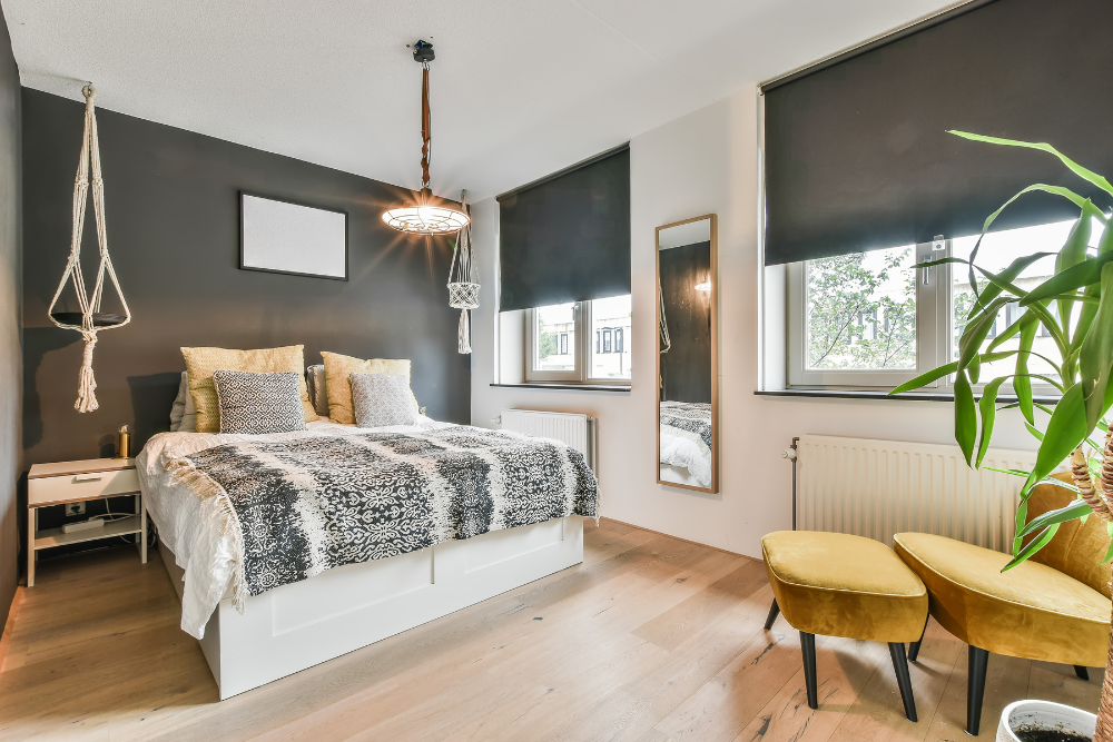 Airbnb bedroom essentials