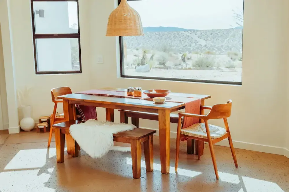 Airbnb dining room with furniture