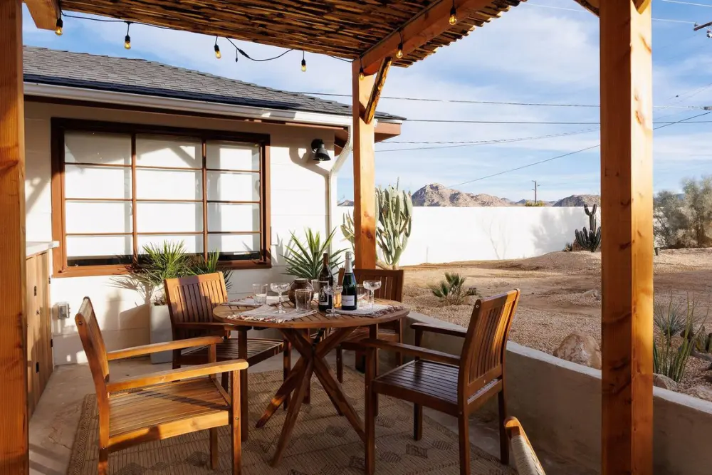 airbnb outdoor space