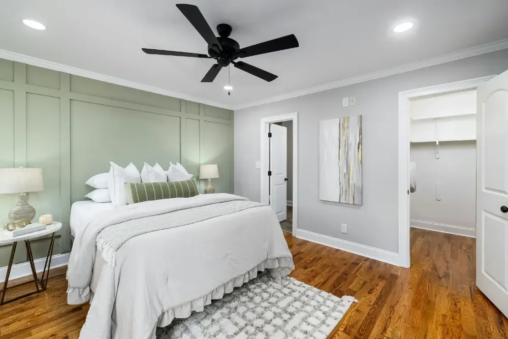 airbnb bedroom supplies