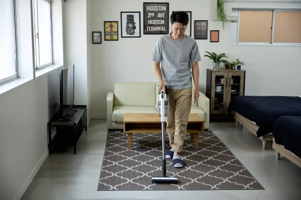 Airbnb cleaner
