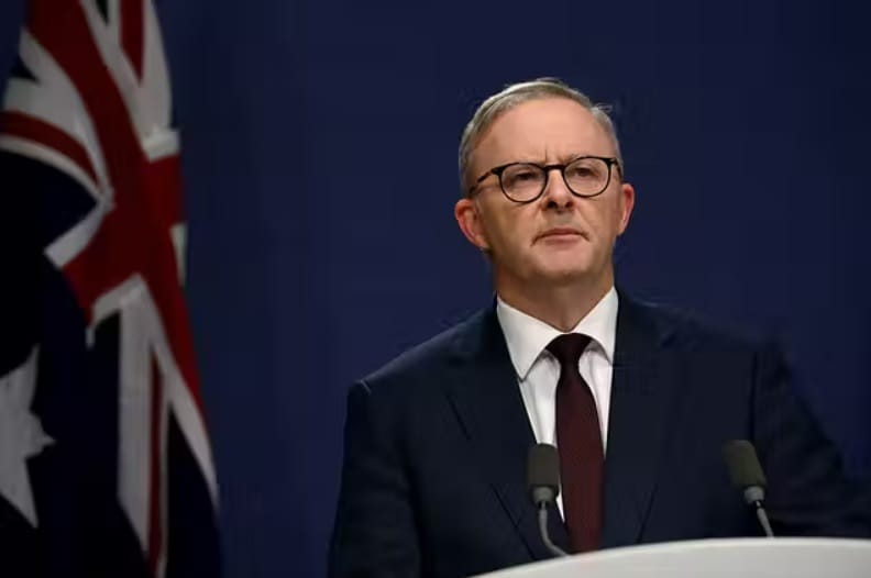 Albanese in Collie: Says Dutton avoiding proposed nuclear sites