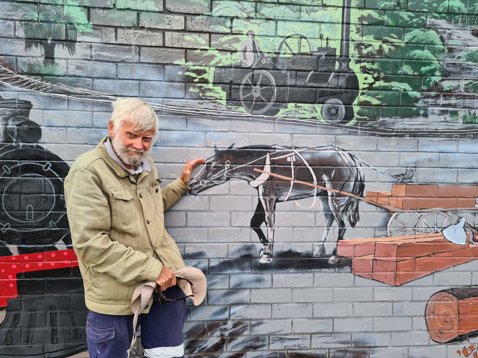 Jim’s artistic gift graces town