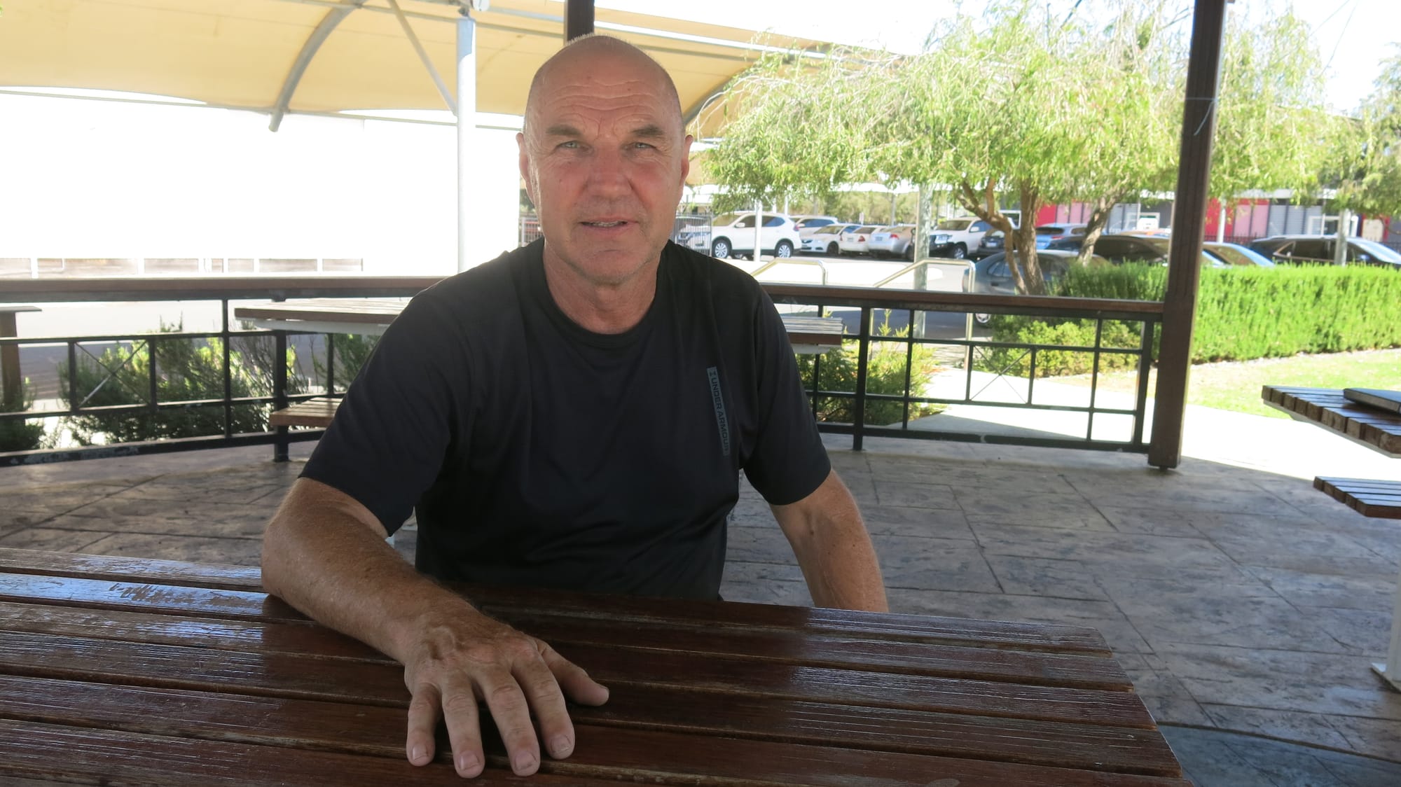 Dive school on track for February start
