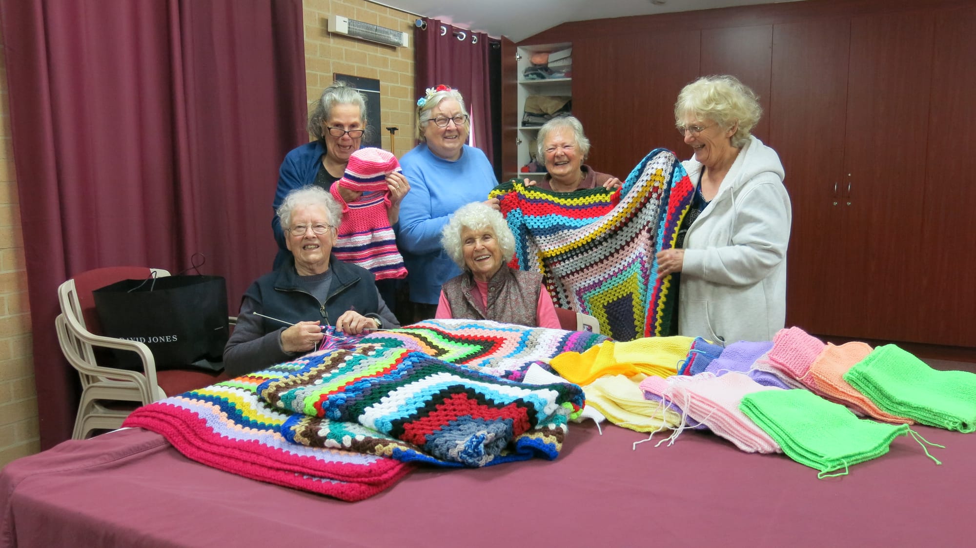 Knitting group lends a hand