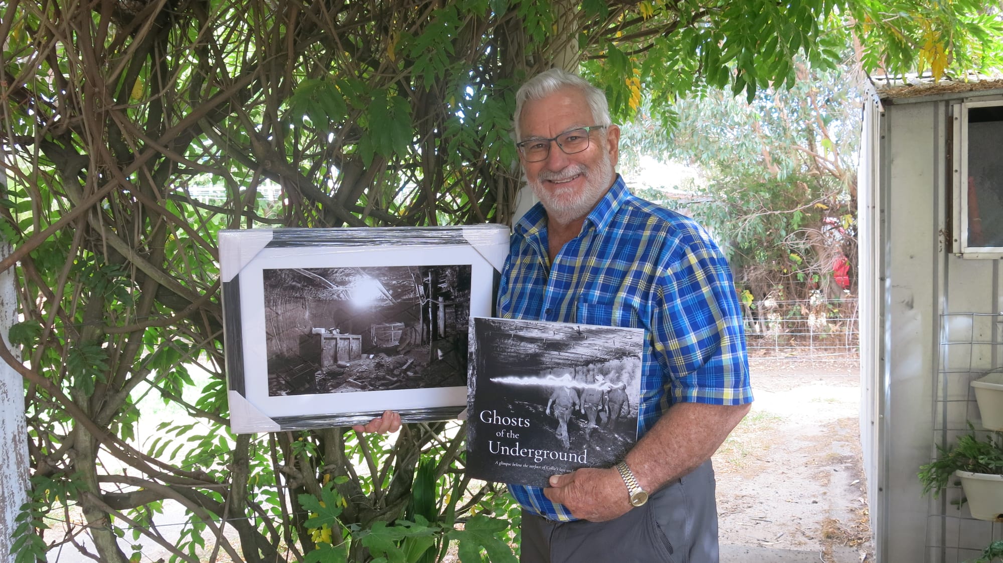 Book pays tribute to underground workers